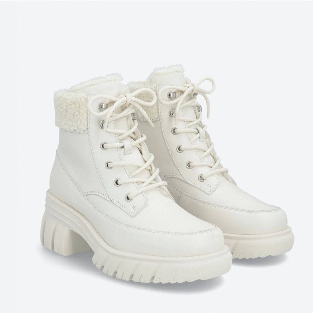 New Aldo's Nydoremas Leather Bootie Size 11